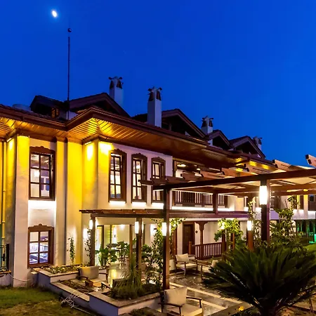 Elif Hanim & Hotel Akyaka (Mugla)