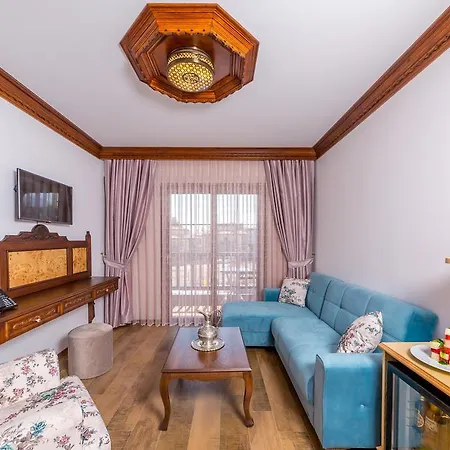 Elif Hanim & Ξενοδοχείο Akyaka (Mugla)