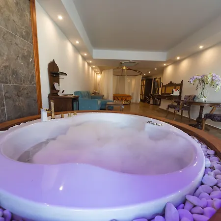 Elif Hanim & Szálloda