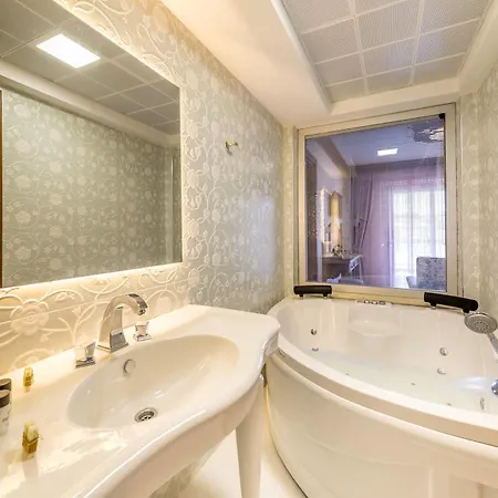 Otel Elif Hanim &
