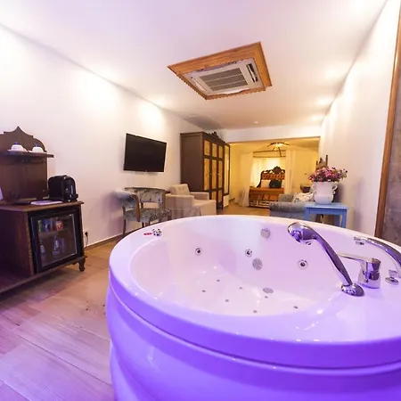 Szálloda Elif Hanim & 3*