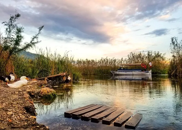 Elif Hanim & 3* Akyaka (Mugla)